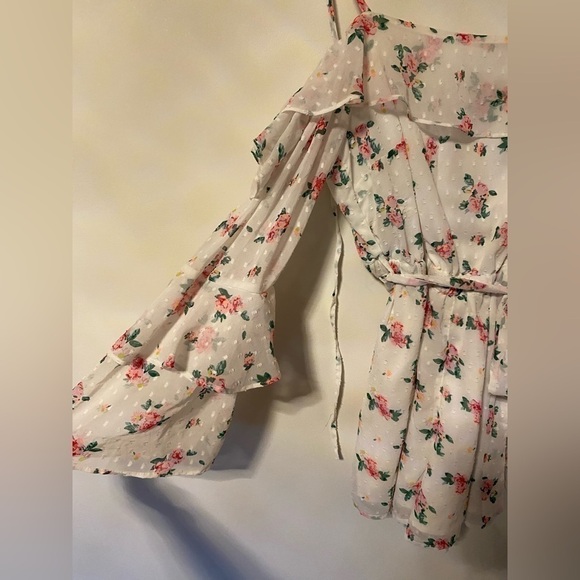 TOPSHOP Floral Cold Shoulder Long Sleeve Romper size 4 - Picture 7 of 7